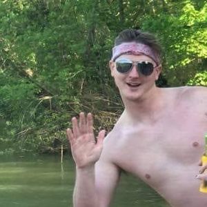 Meet your Posher, Garrett